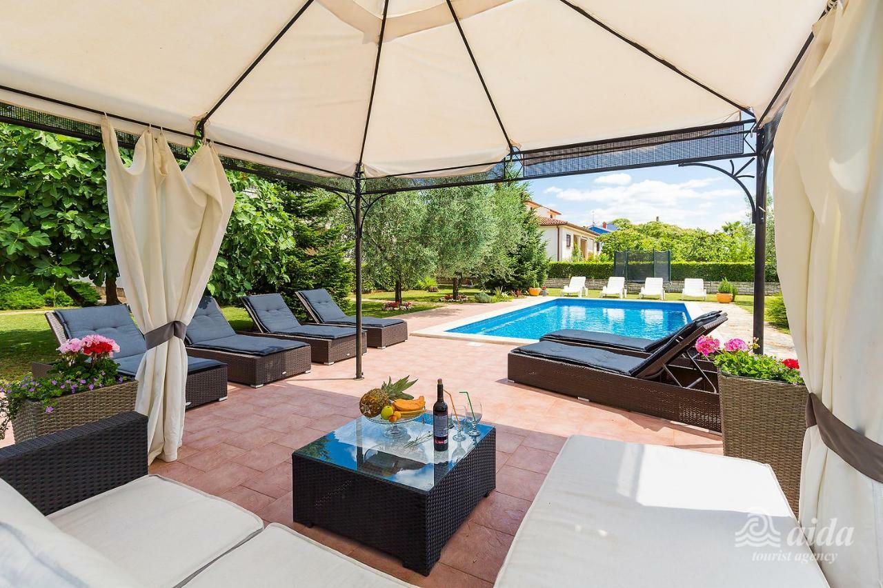 Family Vacation Villa Žbandaj Exterior foto