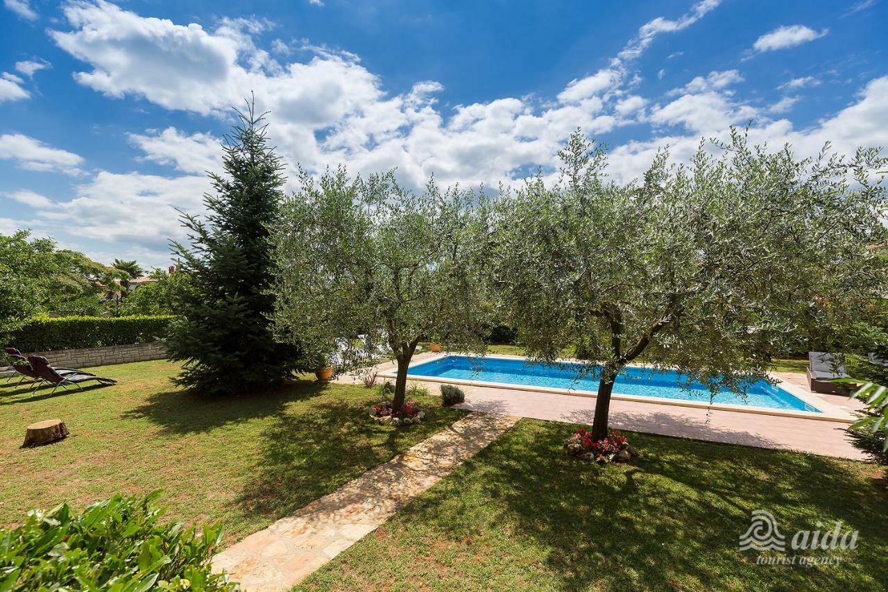 Family Vacation Villa Žbandaj Exterior foto